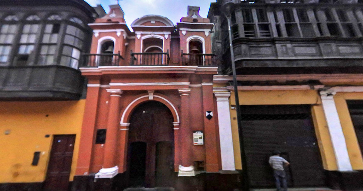 ¿Cuántas iglesias hay en Lima?