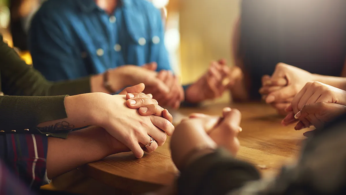 Oraciones católicas para fortalecer la esperanza en momentos difíciles