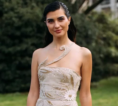 Qué tipos de casacas de mujer quedan mejor con vestidos según tu estilo